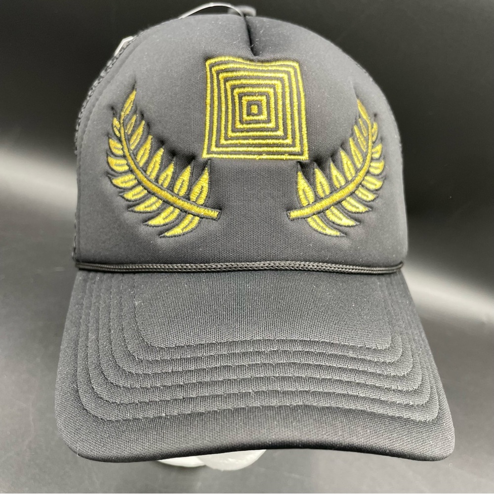 LuLaRoe Supply Black Mesh Trucker Hat Laurel Wreath Gold Patch Snapback NWT